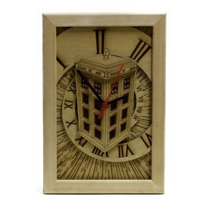 Doctor Who TARDIS 3D Ahşap Tablo ve Saat